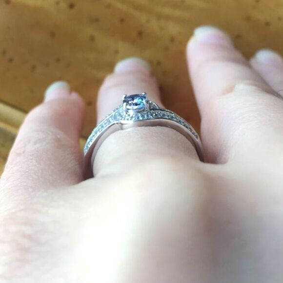 Natural Peacock Tanzanite Sterling Silver Ring Size 7 - Picture 3 of 6